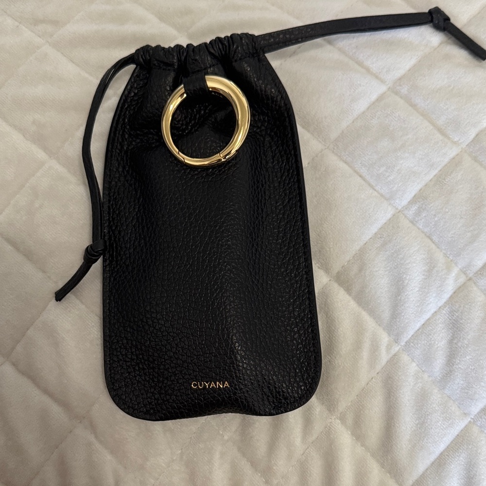 Cuyana Black Eyeglasses/Sunglasses Pouch with Gold Ring Accent